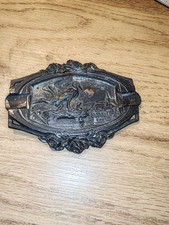 Ancien cendrier en régule