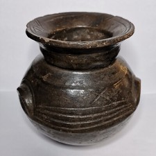 Antique Chinese ceramic vase