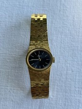 Montre Ancienne montre Tissot en plaqué or. Modèle vintage pour femme