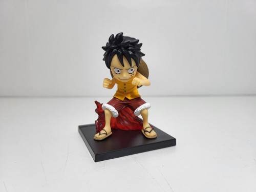 One piece figurine luffy - one, lot