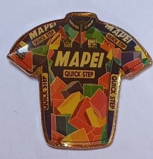 Pin's Cyclisme maillot équipe