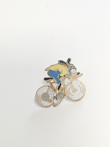 Pin rétro disney ancien - pin's,