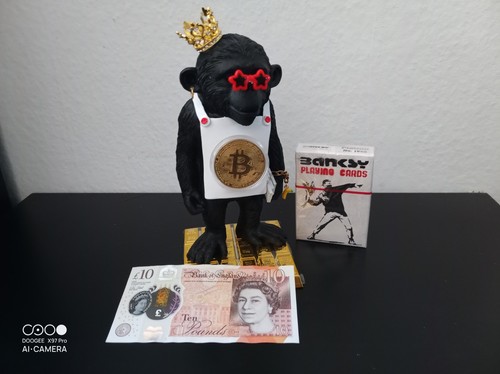 Sculpture singe banksy - de,