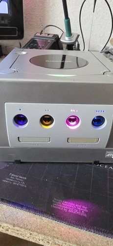 Nintendo gamecube console - nintendo,