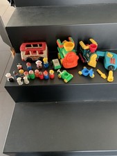 Jouets FISHER PRICE, PERCEUSE, LOCOMOTIVES, TRICYCLES, FIGURINES années 80