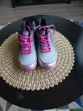 ZUMBA Womens Sz 7.5 Grey/pink