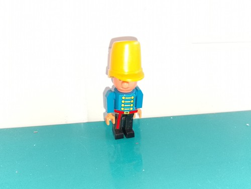 Jouet kinder ancien montable - kinder,