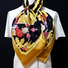 HERMES Scarf "Roue Arriere du