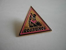 Pin's NEIGE - SKI - Chaussures ROSSIGNOL - Signé STADIUM