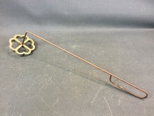 Ancien petit fer à chaud pour