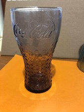  Verre Coca Cola MCDO MCDONALD'S  motif rond en relief   / TBE