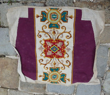 Tapisserie ancienne assise de