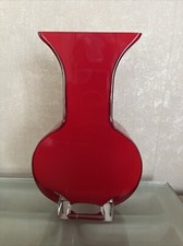 Vase Rouge en Verre –