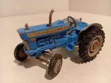 Corgi GB Tracteur Ford Super Major 5000 bleu 1/43 BE