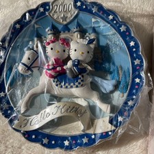 Assiette relief hello kitty - relief,