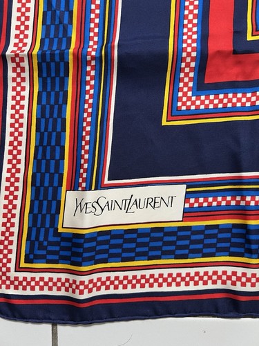 Ancien foulard carré soie - en,