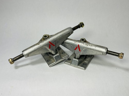 Vintage venture skateboard - vintage,