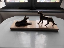 couple de chien en régule couleur bronze ancien en  bon état