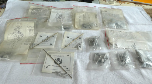 Vanot figurines 3 - p.,