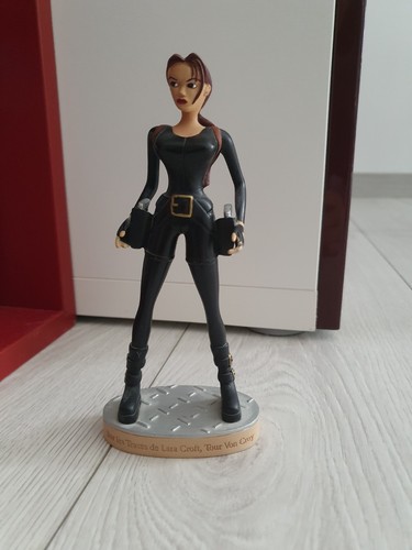 Figurine atlas tomb raider - tomb,