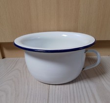 Ancien Pot De Chambre En Tôle Émaillée Blanc Liseré Bleu