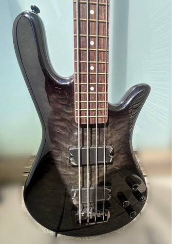 Guitare basse électrique 4 - guitare, /