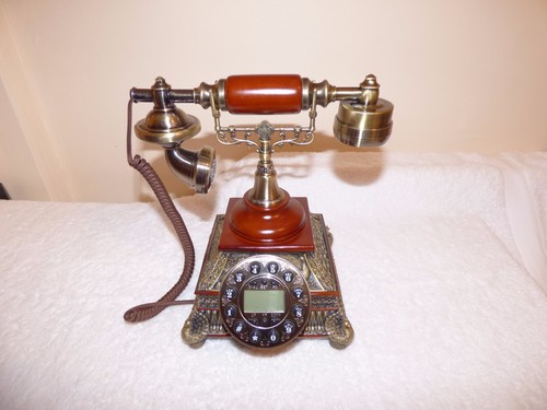 Téléphone rétro style - rétro,