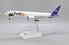 Boeing 777F Fedex Panda Express Rég : N883FD Avec Support - JC Wings XX20045