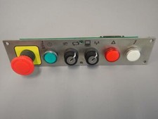 YSZ1062 IND:C - MAFELEC - D221 369 01A  / Pupitre opérateur  USED