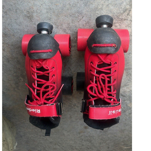 Riedell dart red - &, black
