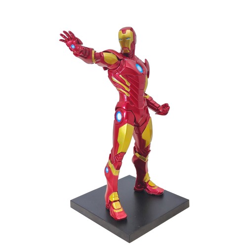 Statue iron man red - iron, variant