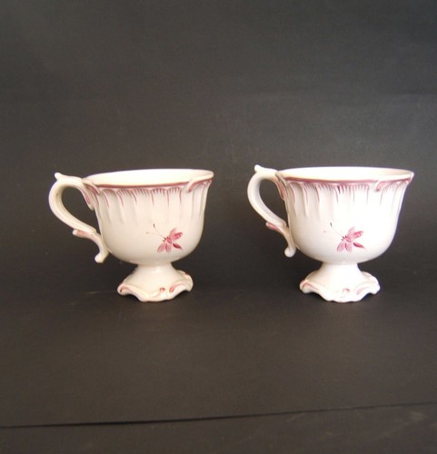 Tasse cafe sur pied - 2, decor