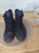 converse montante en cuir noir en excellent état