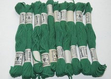 Lot de 10 écheveaux retors