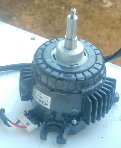 Moteur ventilateur daikin - moteur,