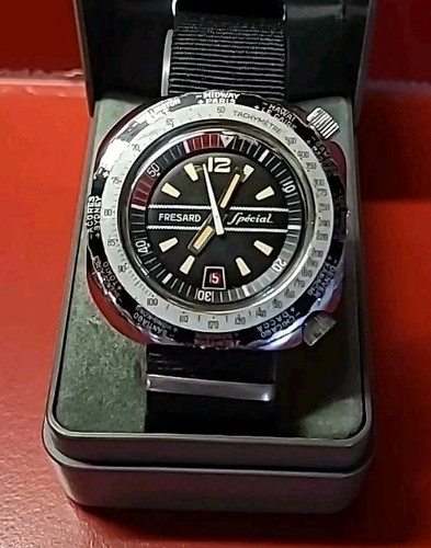 Belle imposante montre - , de
