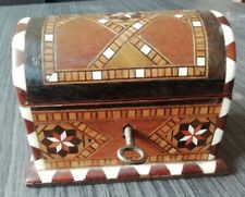 Ancienne boite à bijoux en