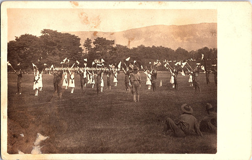 Carte postale rppc - postale, drapeau