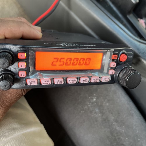 Yaesu dual band transceiver - dual,