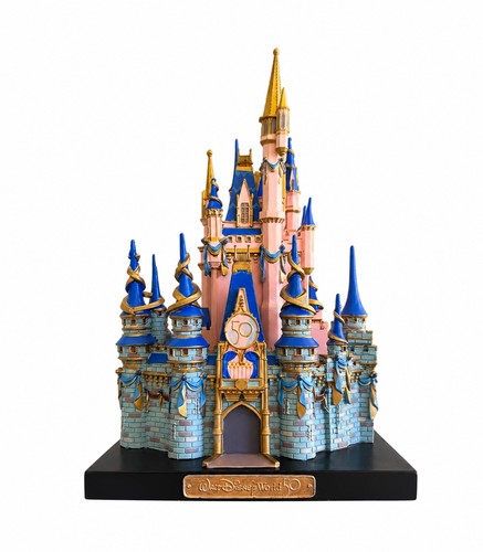 Figurine château de - château,