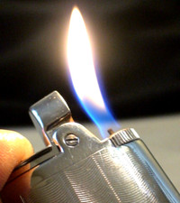 Briquet Ancien -- RONSON