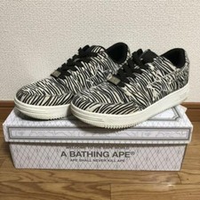 A BATHING APE Bapesta