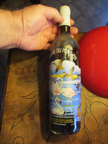 Ancienne bouteille pleine - ancienne,