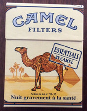 Pour collection paquet de cigarettes vide : CAMEL - Essential by Camel - courtes