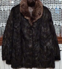 Veste fourrure ragondin taille 42/44/COMME NEUVE