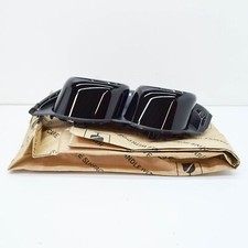 Embout d'échappement gauche