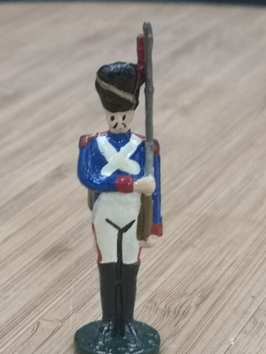 Figurine soldat plomb - ,