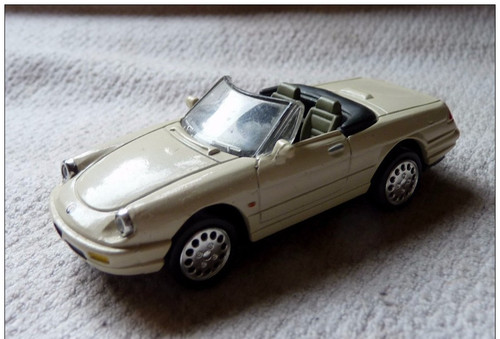 Voiture 43ème newray - 1/43ème,