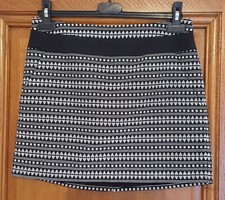 Jupe courte noir et blanc -