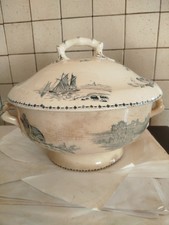 soupière terre de fer Longwy Bon état